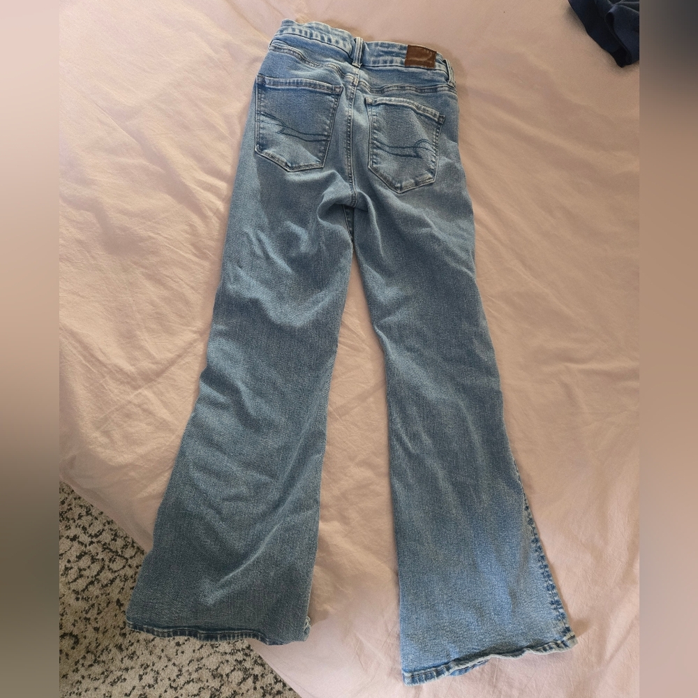 AE Super High Rise Flare Jeans - Picture 5 of 5